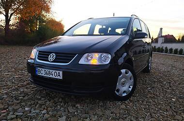 Минивэн Volkswagen Touran 2004 в Самборе