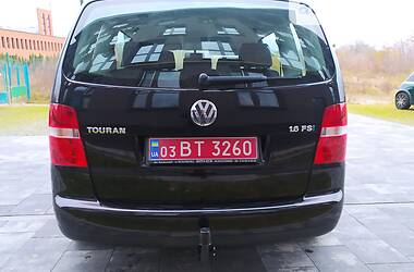 Минивэн Volkswagen Touran 2004 в Львове