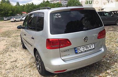 Минивэн Volkswagen Touran 2013 в Львове