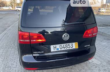 Универсал Volkswagen Touran 2011 в Львове