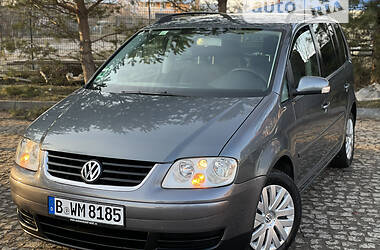 Универсал Volkswagen Touran 2003 в Самборе