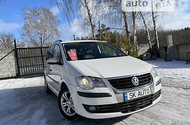 Volkswagen Touran 2010