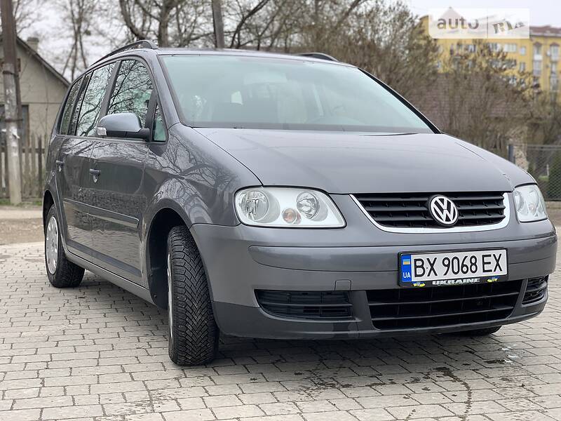 Универсал Volkswagen Touran 2006 в Ивано-Франковске