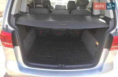 Микровэн Volkswagen Touran 2012 в 