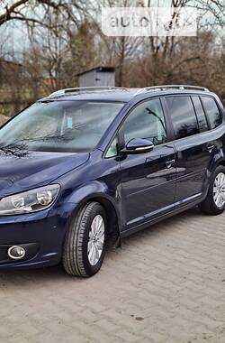 Хэтчбек Volkswagen Touran 2012 в Косове