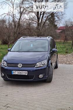 Хэтчбек Volkswagen Touran 2012 в Косове