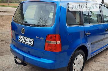 Универсал Volkswagen Touran 2004 в Немирове