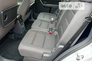 Минивэн Volkswagen Touran 2007 в Луцке