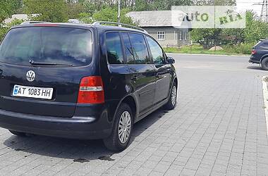 Минивэн Volkswagen Touran 2004 в Долине