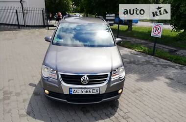 Универсал Volkswagen Touran 2008 в Луцке