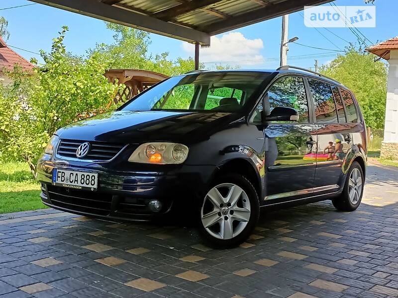 Минивэн Volkswagen Touran 2003 в Бориславе