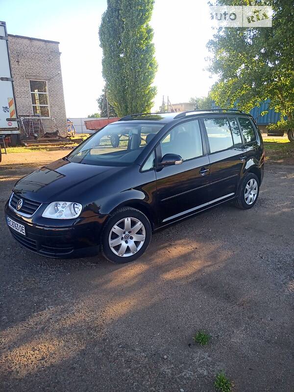 Volkswagen Touran