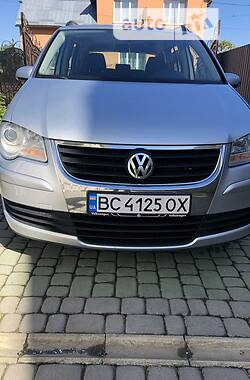 Универсал Volkswagen Touran 2008 в Ивано-Франковске
