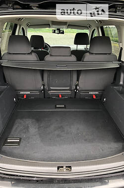 Минивэн Volkswagen Touran 2007 в Луцке