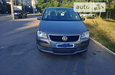 Универсал Volkswagen Touran 2007 в Виннице