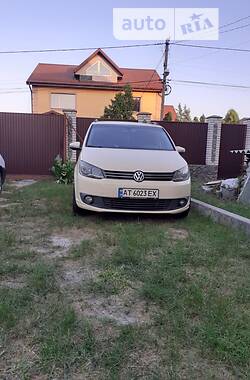 Volkswagen Touran 2011