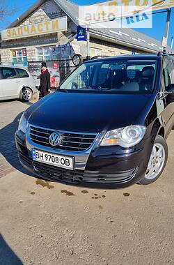 Мінівен Volkswagen Touran 2007 в Києві