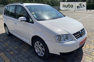 Минивэн Volkswagen Touran 2004 в Луцке