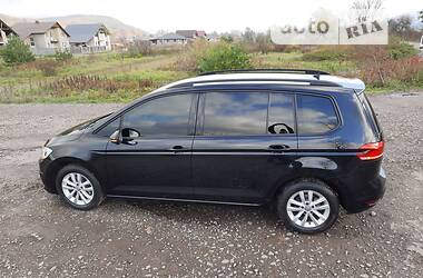 Минивэн Volkswagen Touran 2015 в Ужгороде