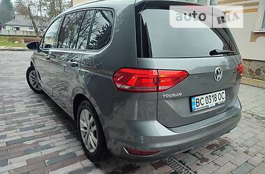 Мікровен Volkswagen Touran 2015 в Львові