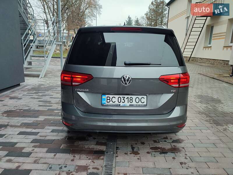 Мікровен Volkswagen Touran 2015 в Львові