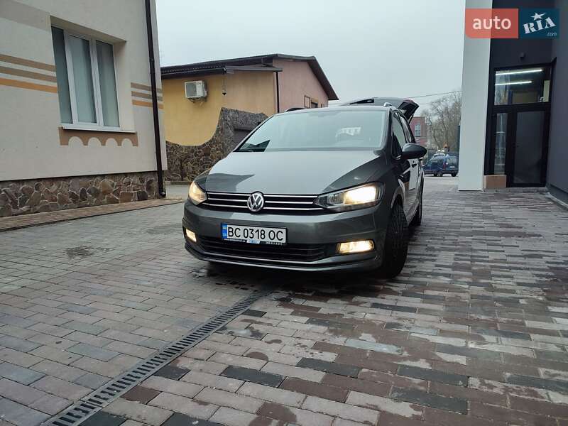 Мікровен Volkswagen Touran 2015 в Львові