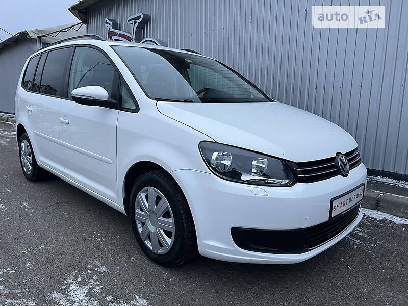 Минивэн Volkswagen Touran 2011 в Киеве