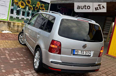 Мінівен Volkswagen Touran 2008 в Дрогобичі