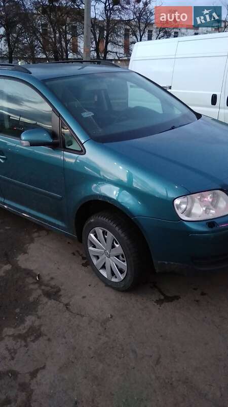 Минивэн Volkswagen Touran 2003 в Полтаве
