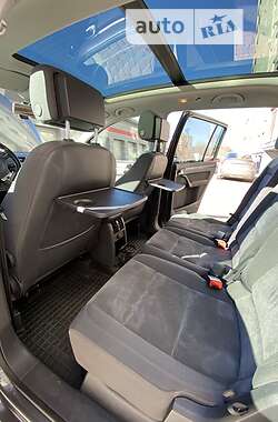 Микровэн Volkswagen Touran 2013 в Ивано-Франковске