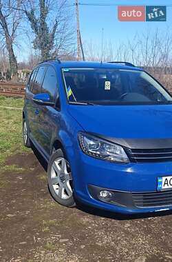 Volkswagen Touran 2011