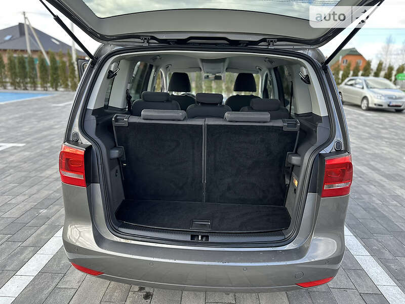 Мікровен Volkswagen Touran 2011 в Луцьку