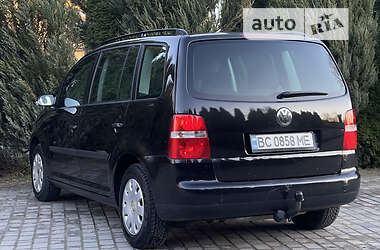 Минивэн Volkswagen Touran 2004 в Самборе