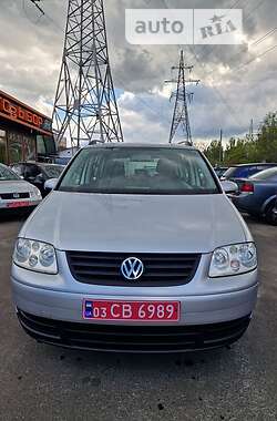Минивэн Volkswagen Touran 2004 в Николаеве
