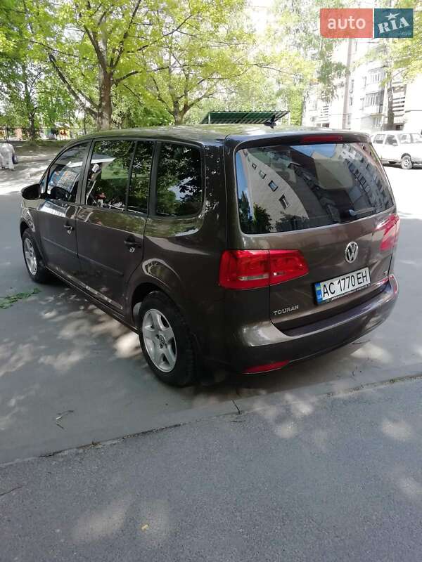 Микровэн Volkswagen Touran 2012 в Луцке