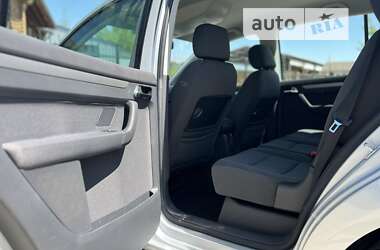 Минивэн Volkswagen Touran 2005 в 