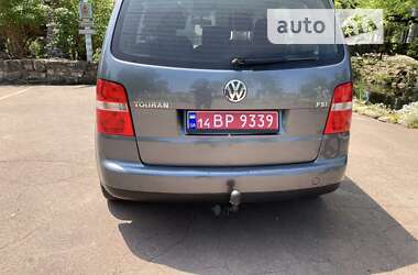 Минивэн Volkswagen Touran 2005 в Ивано-Франковске