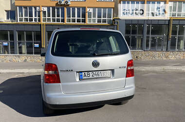 Минивэн Volkswagen Touran 2003 в 