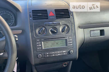 Минивэн Volkswagen Touran 2003 в 
