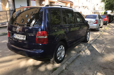 Минивэн Volkswagen Touran 2003 в 