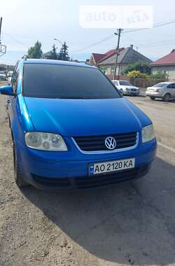 Минивэн Volkswagen Touran 2004 в Ужгороде