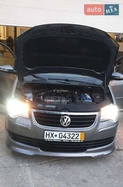 Микровэн Volkswagen Touran 2010 в 