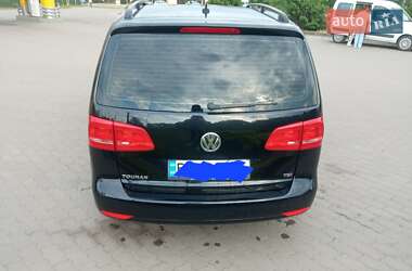 Микровэн Volkswagen Touran 2011 в 