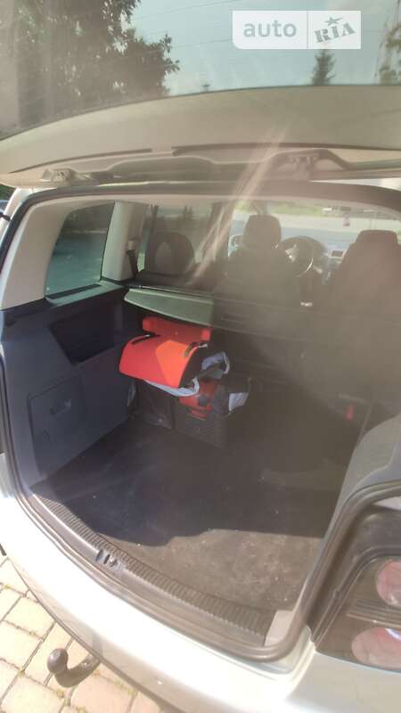 Минивэн Volkswagen Touran 2007 в Черновцах фото 16 Минивэн Volkswagen Touran 2007 в Черновцах