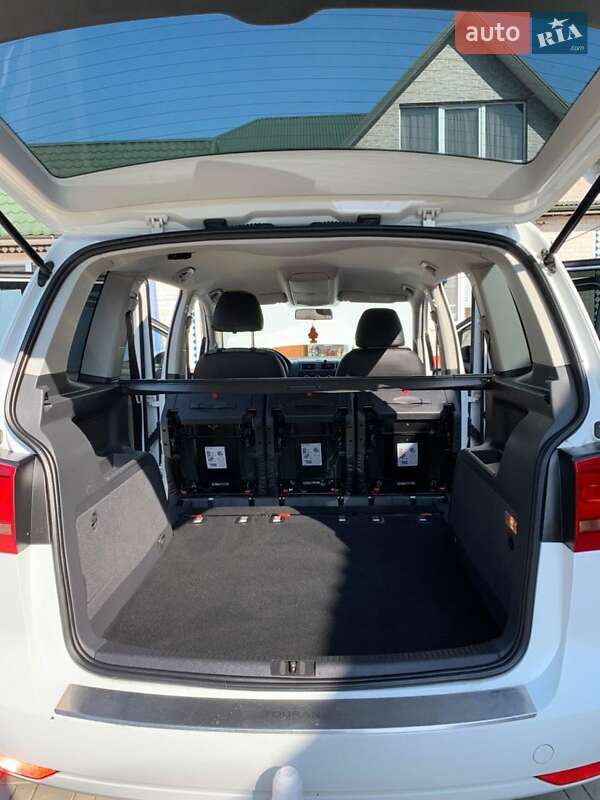 Микровэн Volkswagen Touran 2014 в Тернополе фото 7 Микровэн Volkswagen Touran 2014 в Тернополе