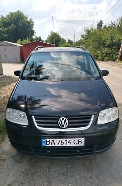 Минивэн Volkswagen Touran 2003 в Кременчуге