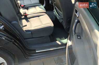 Минивэн Volkswagen Touran 2003 в 