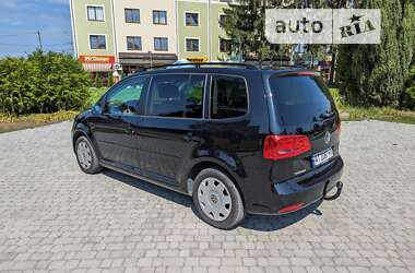 Микровэн Volkswagen Touran 2013 в Калуше
