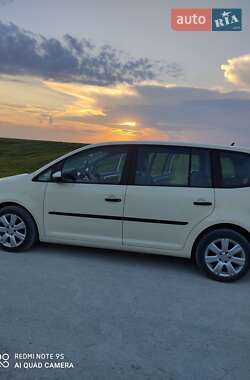 Микровэн Volkswagen Touran 2015 в Збараже