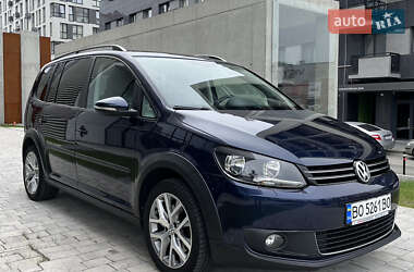 Микровэн Volkswagen Touran 2015 в Львове